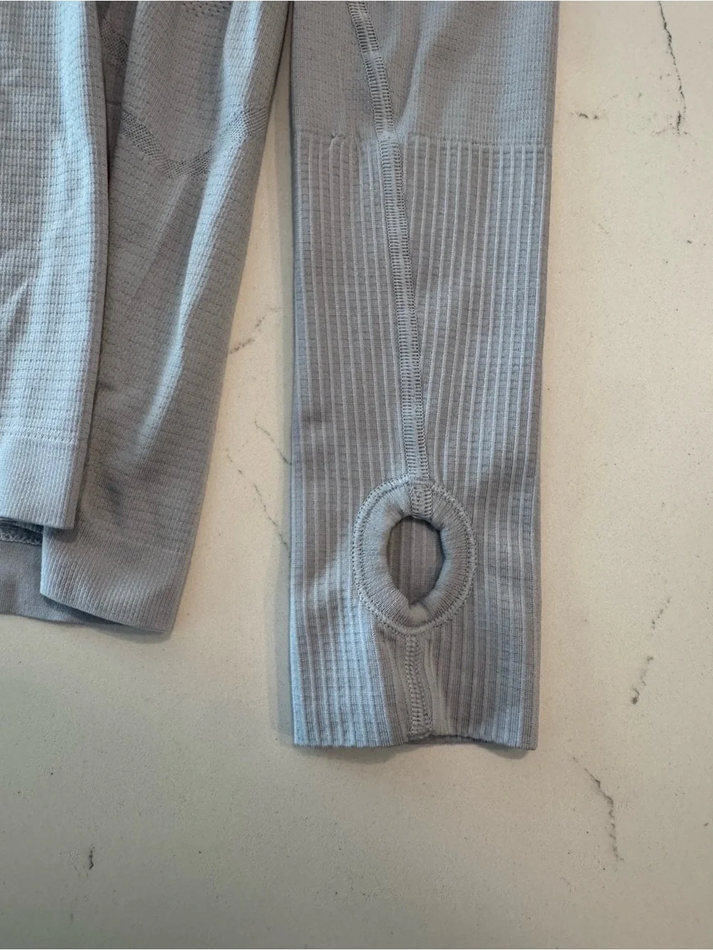 Lululemon Swiftly Tech Long Sleeve size 8